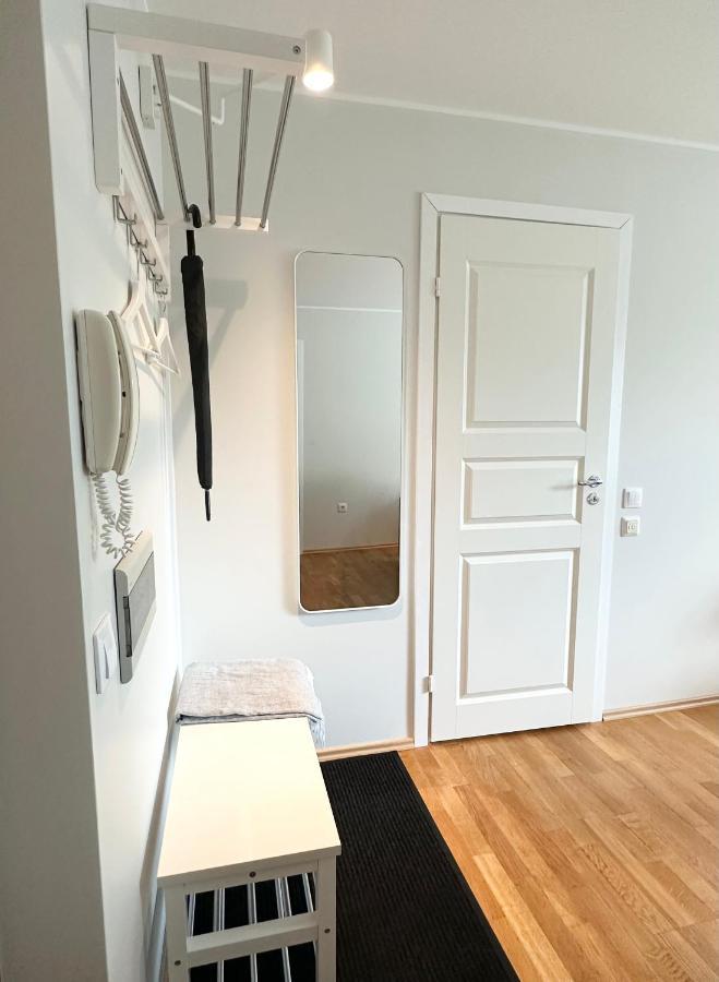 Lovely beachfront apartment in Pärnu Exteriör bild