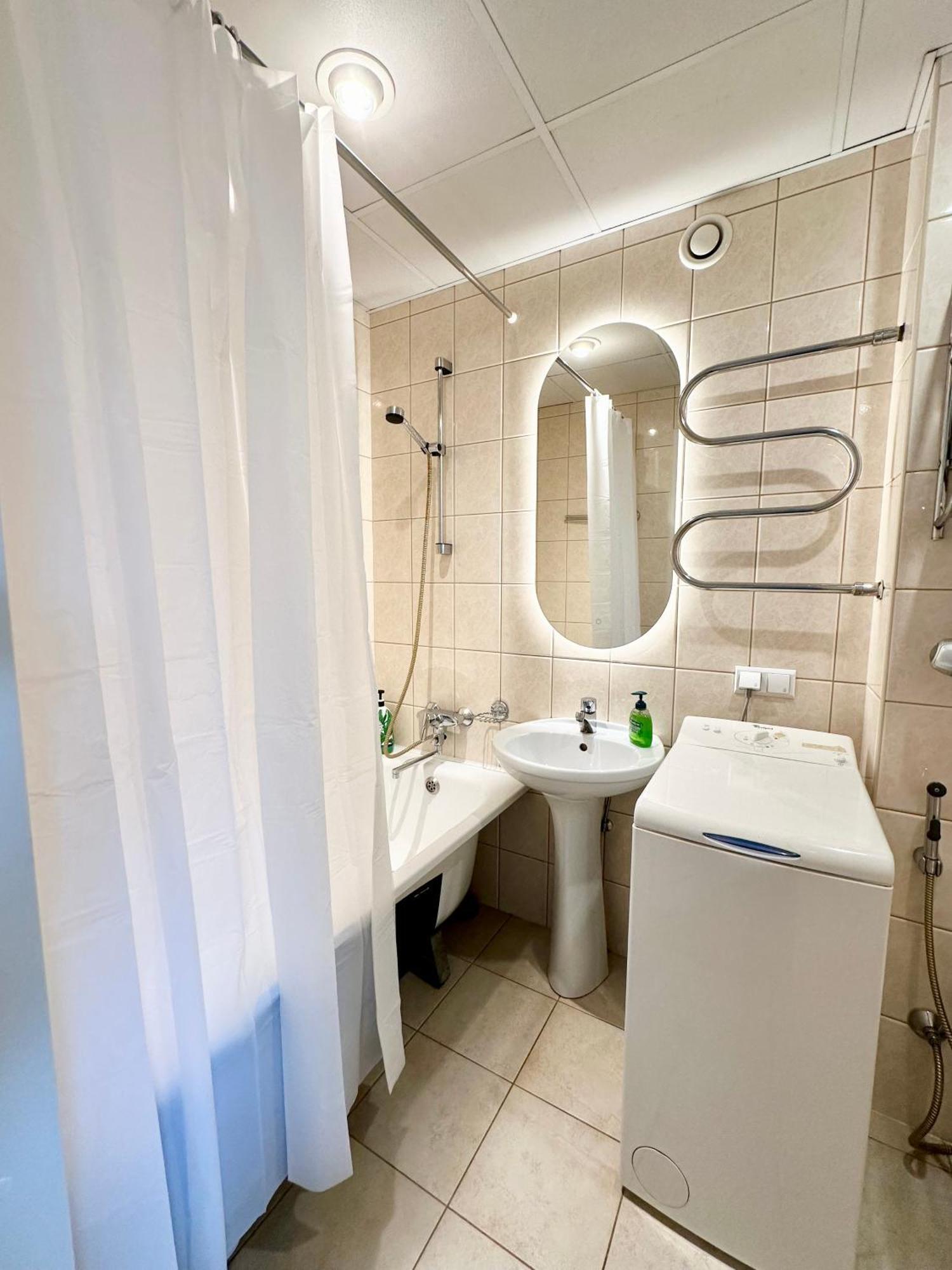 Lovely beachfront apartment in Pärnu Exteriör bild