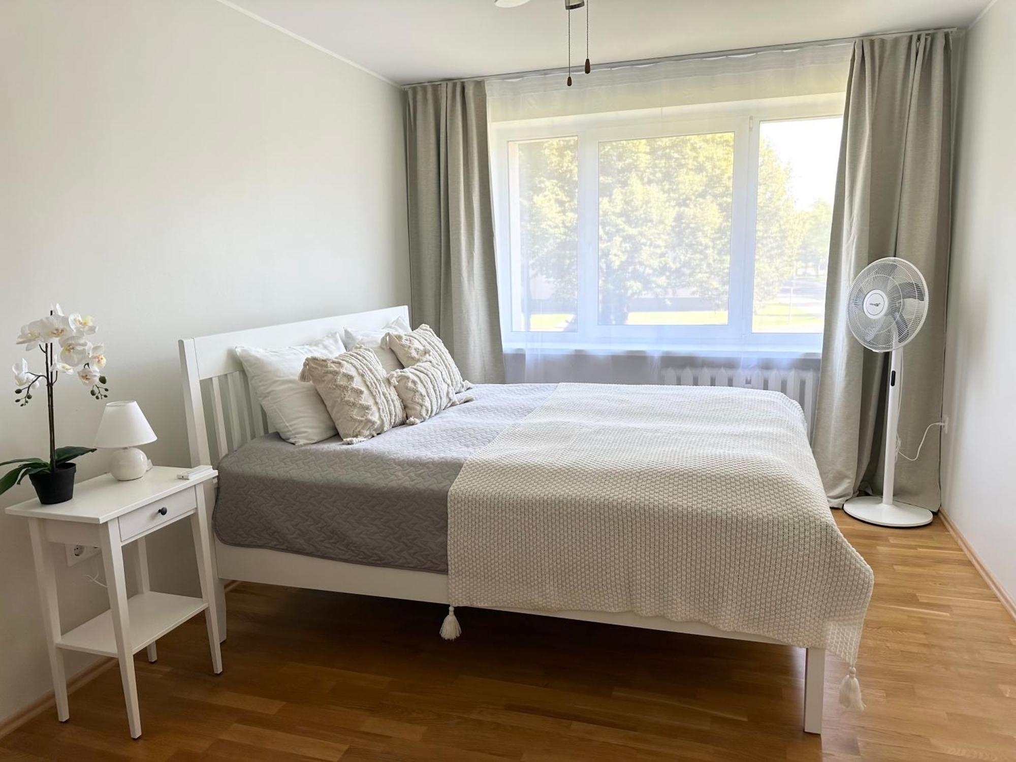 Lovely beachfront apartment in Pärnu Exteriör bild